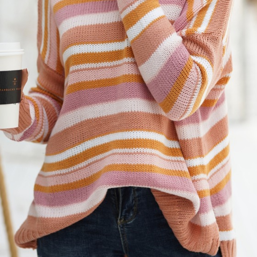 Oversized striped turtleneck sweater - Picture 7 of 8